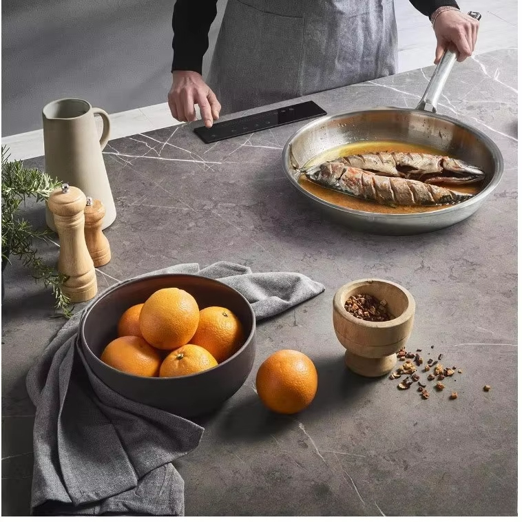 Invisacook Invisible Induction - đánh giá và giá Induction Cooker